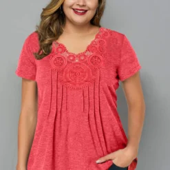 Crinkle Chest Short Sleeve Plus Size T Shirt