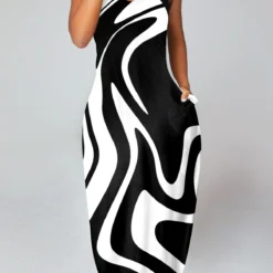 Plus Size Geometric Print Maxi O Shape Dress