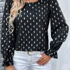 Argyle Print Hot Stamping Black Round Neck Blouse