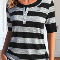 Striped Fake 2in1 Black Round Neck T Shirt 5 Striped Fake 2in1 Black Round Neck T Shirt -Rosewe Online Store 338528 P 1690438914001