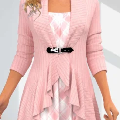 Plaid Fake 2in1 Pink Square Neck T Shirt